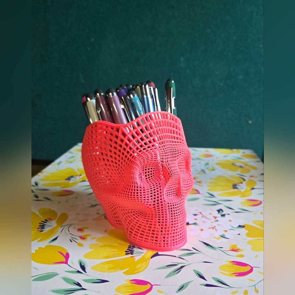 Pink Skull Pen Holder